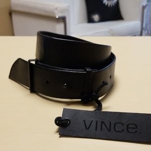 Vince Black Leather Belt size Small